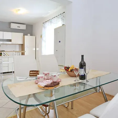 Apartman Marinovic