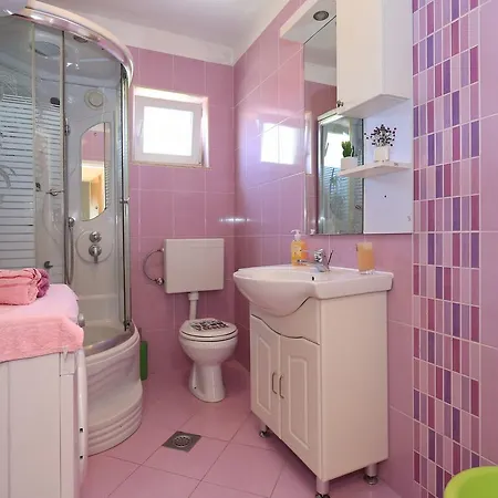 Apartman Marinovic Zára